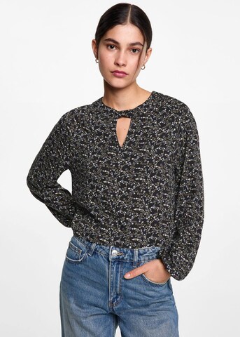 MANGO TEEN Blouse in Green: front