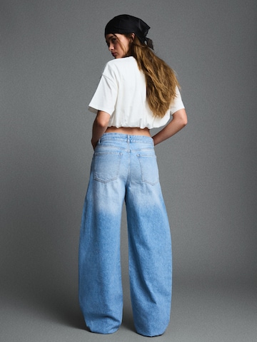 Bershka Baggy Jeans in Blauw