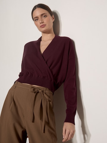 Pull-over ' ' Apricot en rouge