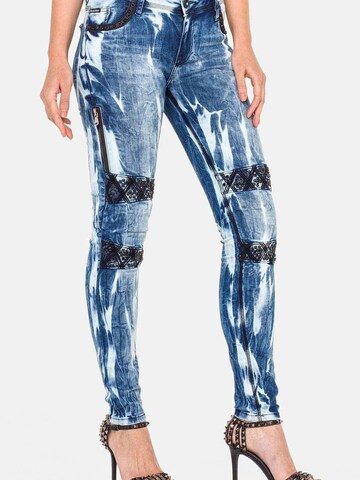 Coupe slim Jean CIPO & BAXX en bleu