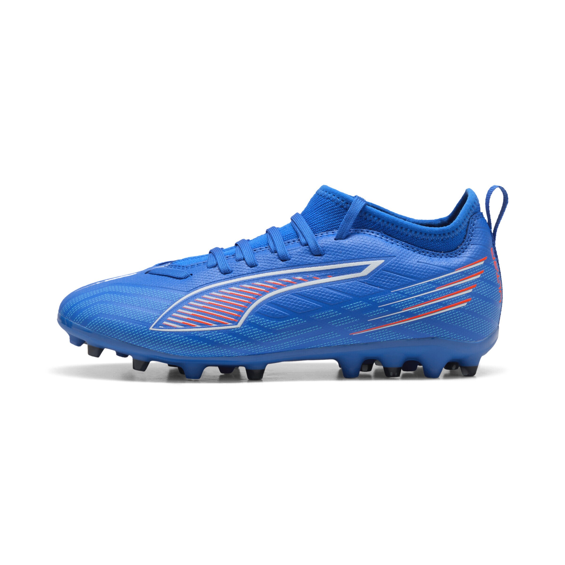 PUMA Sports shoe 'Ultra 6 Match' in Blue: front