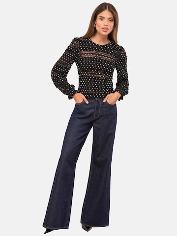 Lipsy Halenka – černá: přední strana