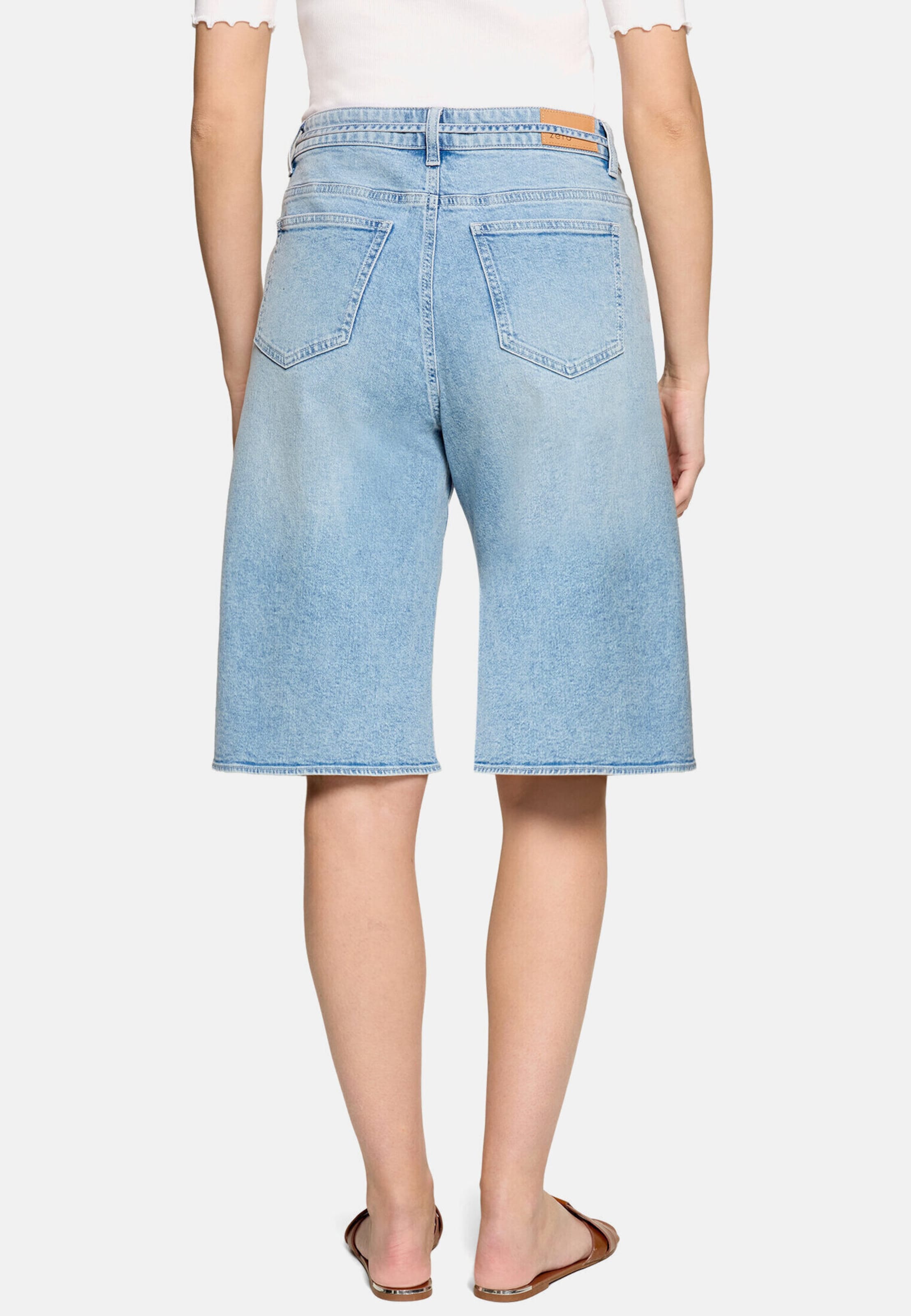 zero Skinny Jeansshorts mit Bindegürtel in Blau