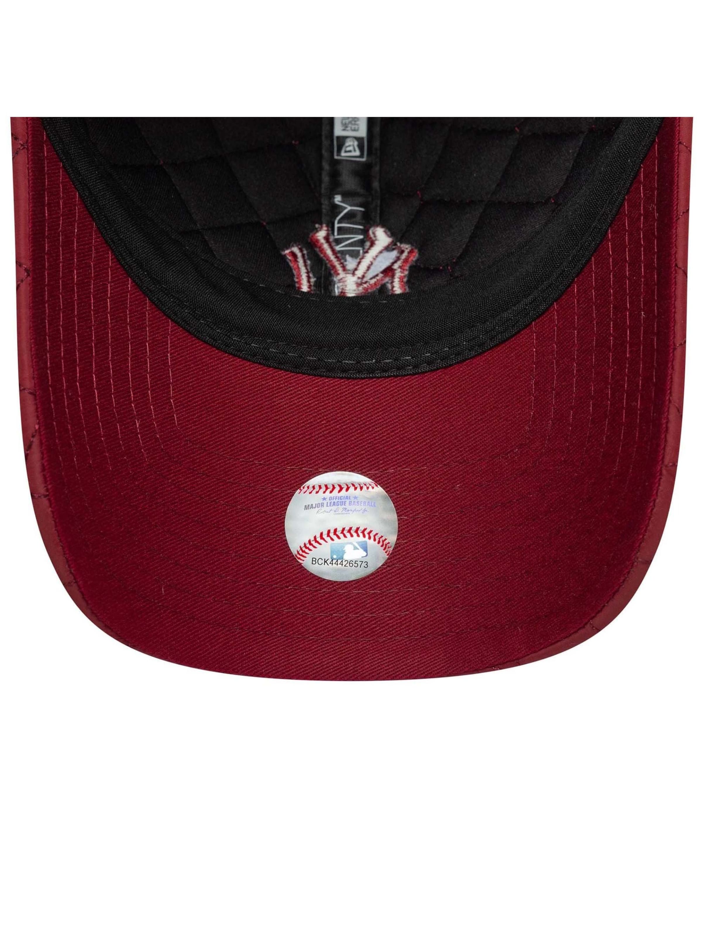 Casquette NEW ERA en rouge