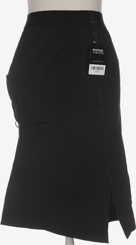 HIGH Skirt in M in Black: front