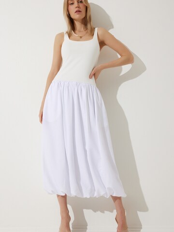 Robe Happiness İstanbul en blanc : devant