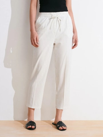 Pantalon Dilvin en blanc : devant