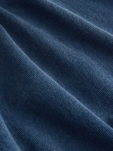 Next Тениска в синьо