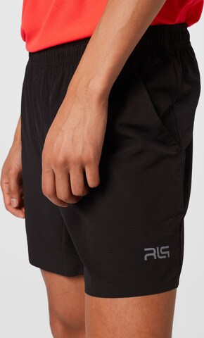 Regular Pantaloni sport de la 4F pe negru