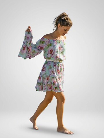 Miss June Dress 'Robe Courte Fleur' in Green: front