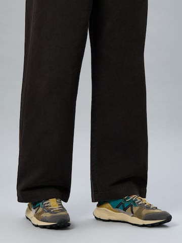 Flower Mountain Platform trainers 'LENZAN MAN' in Black: front