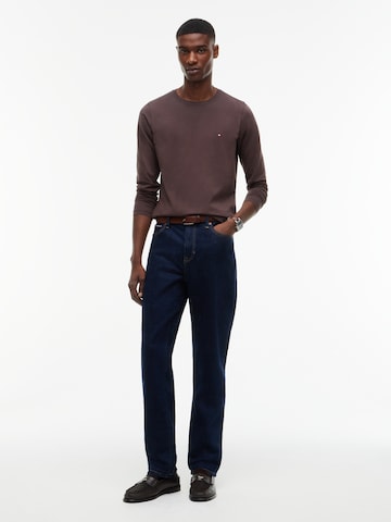 TOMMY HILFIGER Regular fit Póló - barna