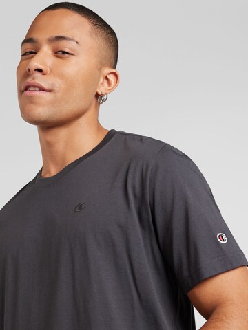Maglietta di Champion Authentic Athletic Apparel in grigio