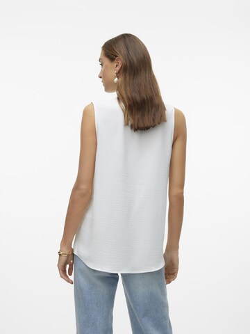 Chemisier VERO MODA en blanc