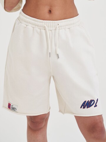 Largi Pantaloni de la AND1 pe bej: față