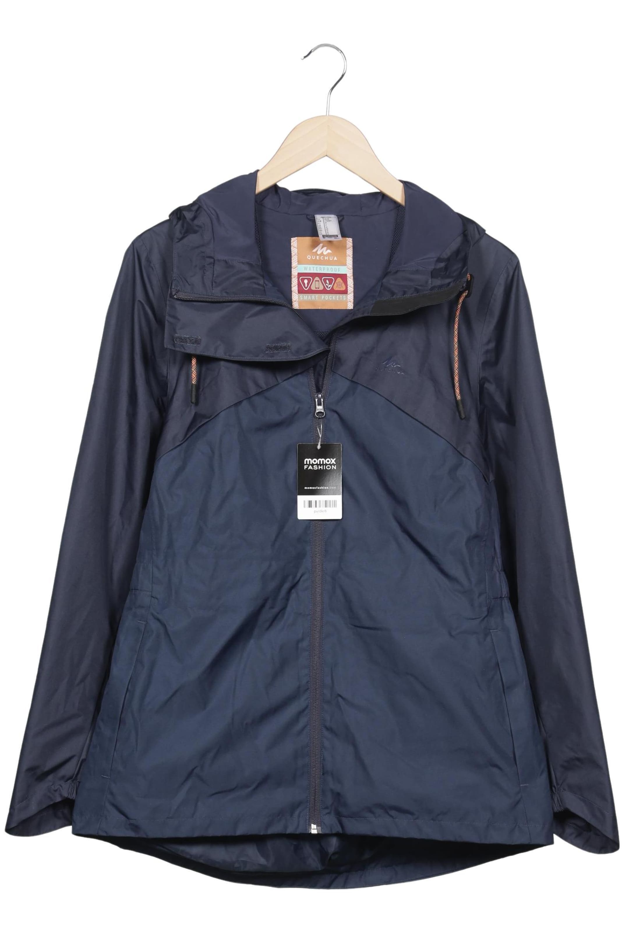 Quechua Jacket & Coat in M in Blue: front