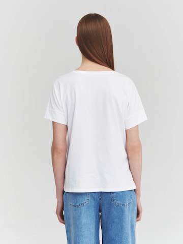 TATUUM T-Shirt 'Monki' in Weiß
