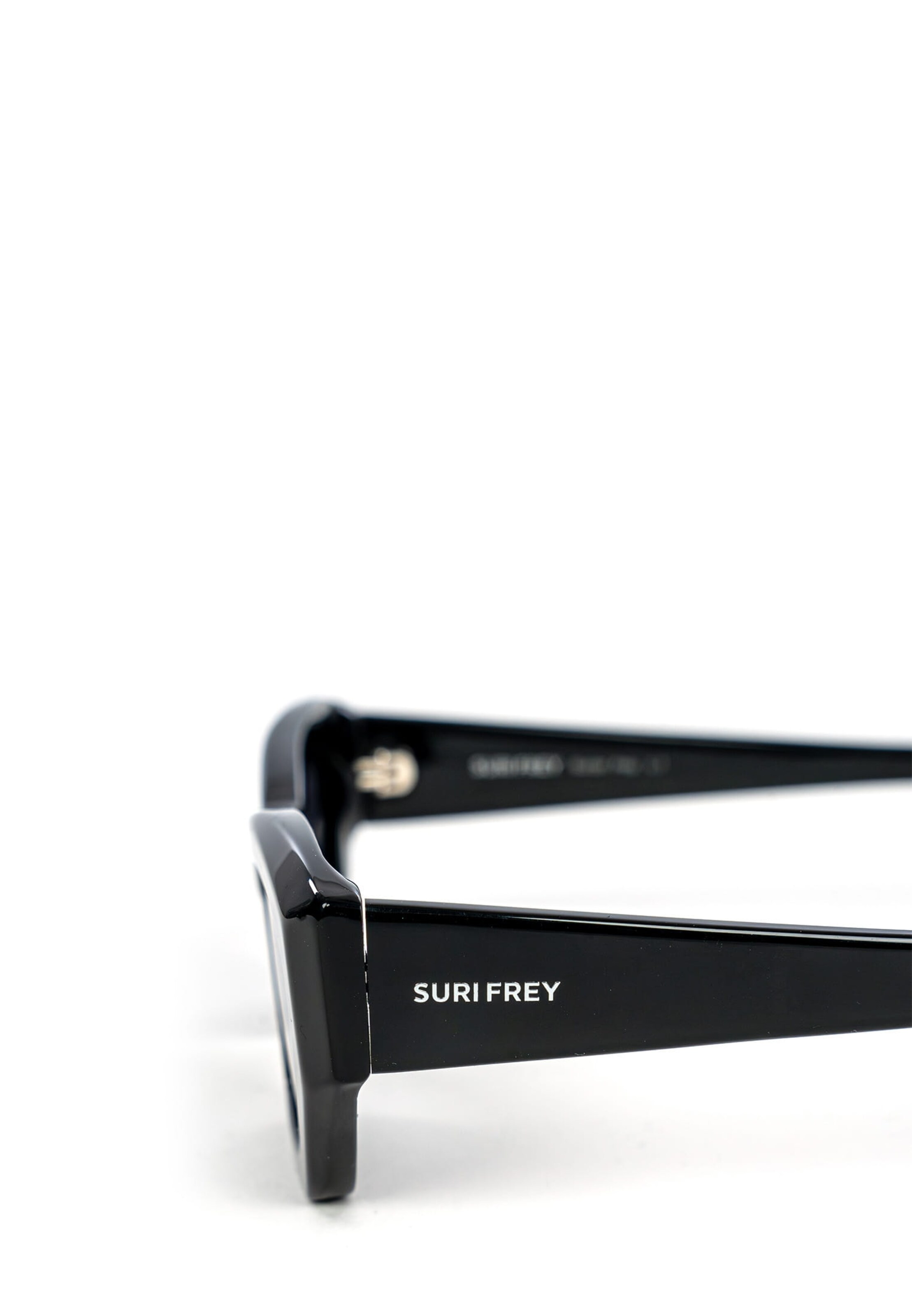 Occhiali da sole 'SFY Butter Frey' di Suri Frey in nero