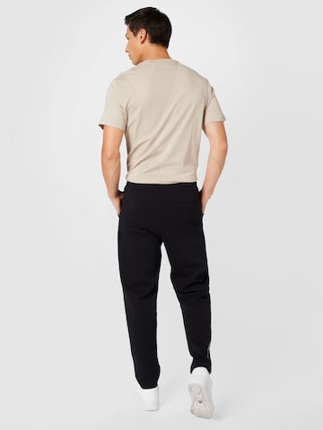 Regular Pantaloni de la ARMANI EXCHANGE pe negru