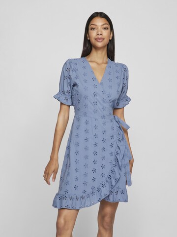 Robe d’été VILA en bleu : devant