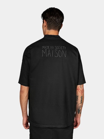 Maglietta 'Echowave T-Shirt - T17618' di Made By Society in nero: frontale