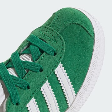 ADIDAS ORIGINALS Sneaker 'Gazelle' i grön