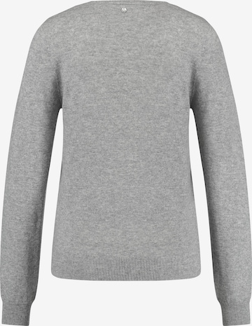 GERRY WEBER Sweater in Grey