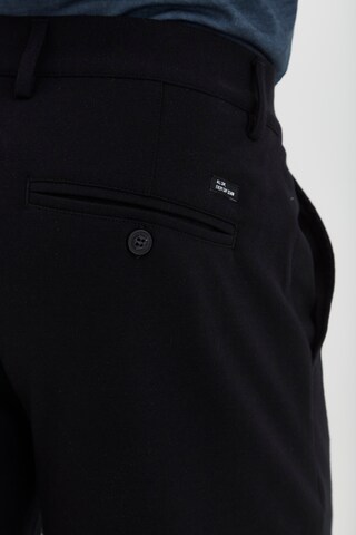 BLEND Regular Chino in Zwart