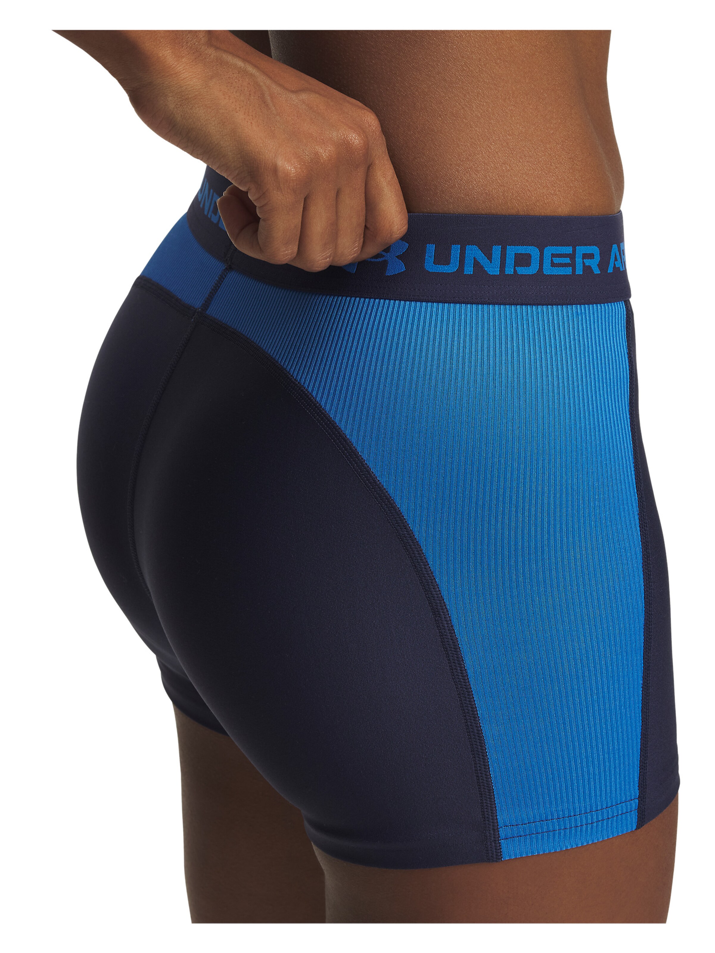 UNDER ARMOUR Skinny Workout Pants in Blue