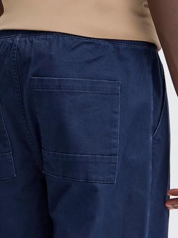 BLEND Regular Chino trousers ' BHMADDOX ' in Blue