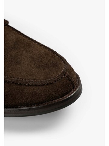 Scalpers Madal king ' ', värv pruun