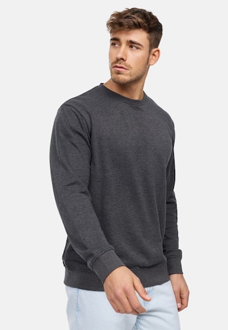 INDICODE JEANS Sweatshirt ' Holt ' in Grau