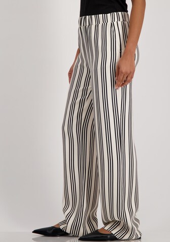 monari Regular Hose in Schwarz