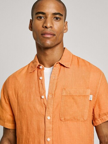 Pepe Jeans Regular fit Overhemd 'Amaro' in Oranje