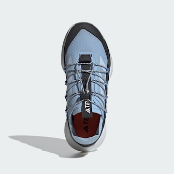 Chaussure basse 'Voyager 21' ADIDAS TERREX en bleu