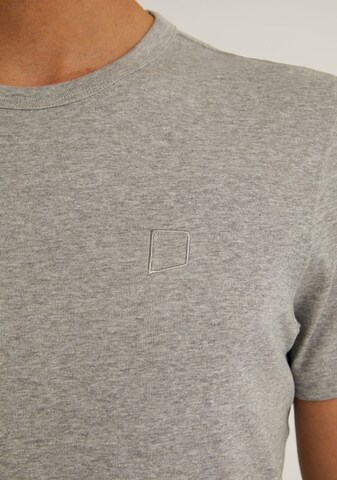 CHASIN' Shirt 'Base-B' in Grey