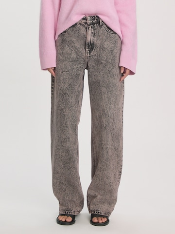 Baggy Jean 'Theodora' EDITED en gris : devant