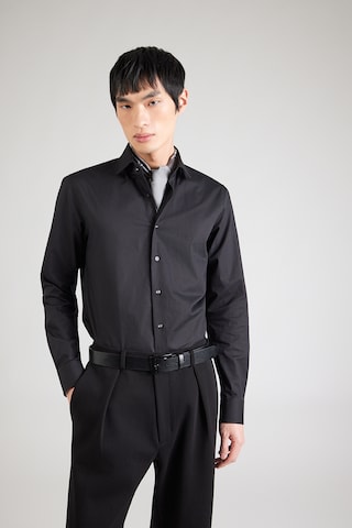 Regular fit Camicia di Michael Kors in nero: frontale