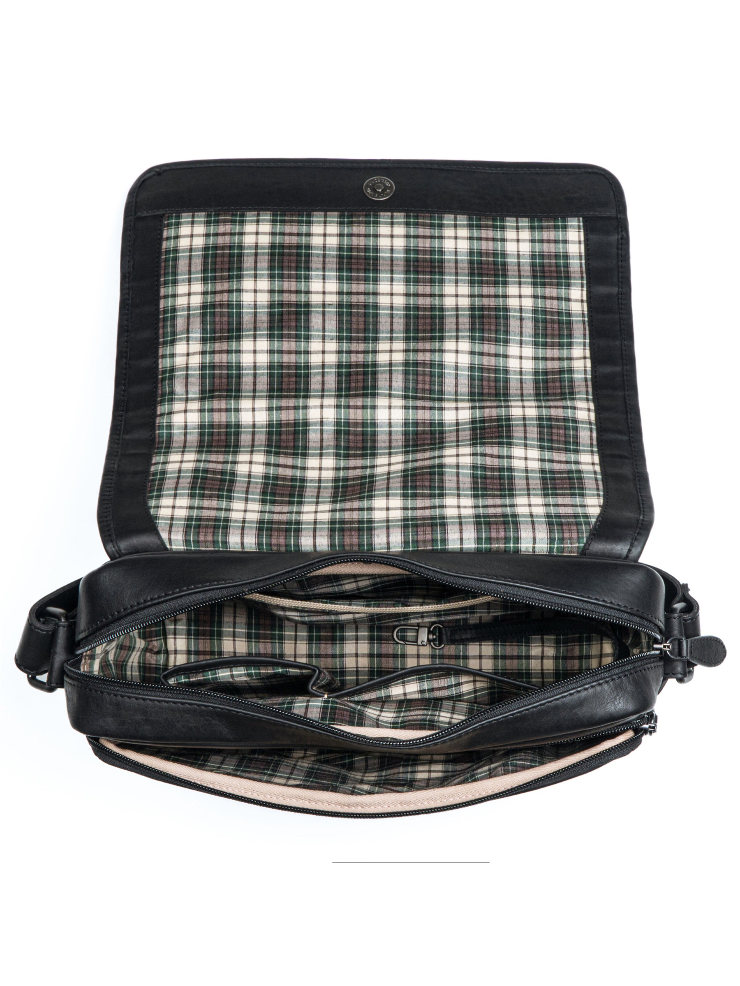 Benthill Messenger 'Messenger' in Black