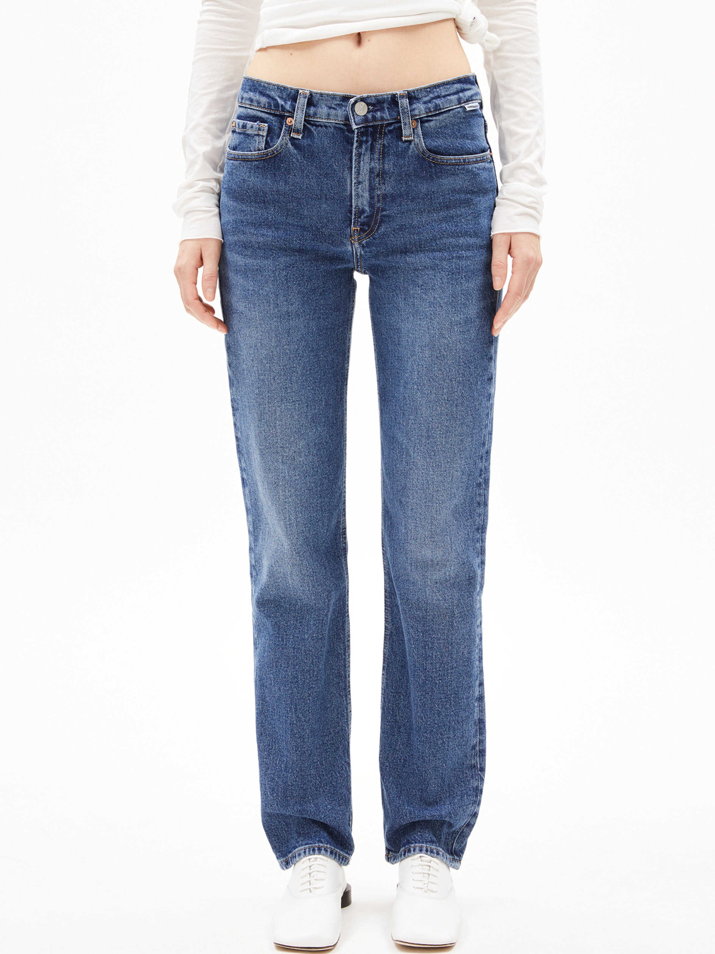 ARMEDANGELS Slimfit Jeans 'Carenaa' in Blau: Vorderseite