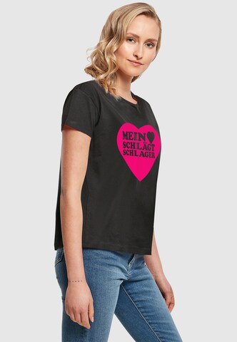 Merchcode T-Shirt 'MHSS Herz' in Schwarz