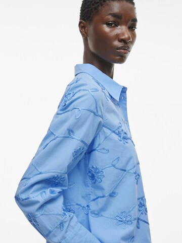 ROUGE EDIT Blouse in Blauw