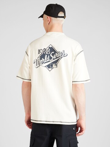 T-Shirt 'WORLD' NEW ERA en blanc