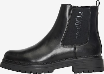 s.Oliver Chelsea Boots in Schwarz: Vorderseite