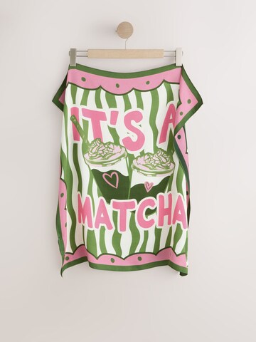 Batistă de la Next pe verde