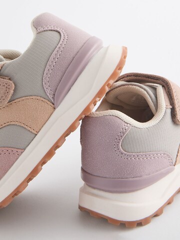 Baskets Next en mélange de couleurs