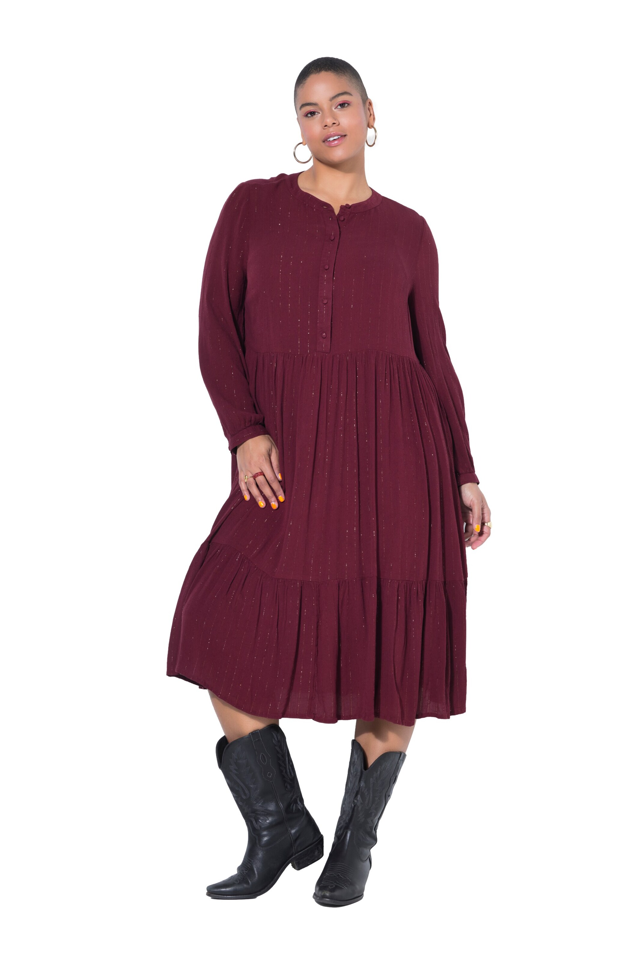 Studio Untold Dress in Red: front