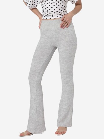 Flared Leggings di Busem in grigio: frontale