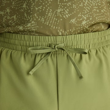 new balance Regular Workout Pants 'Essentials' in Green