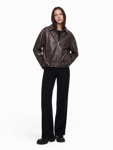 Bershka Prehodna jakna | rjava barva